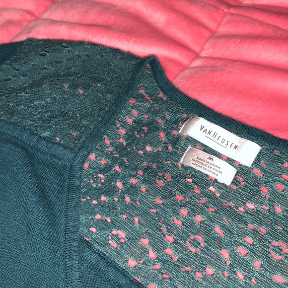 Women’s Van Heusen Sweater - Picture 1 of 11